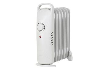 Powertech 700W Mini 7-Fin Oil Heater 240V GH1582